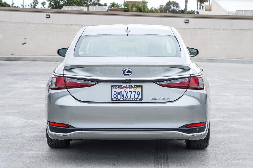 used 2019 Lexus ES 300h car, priced at $29,995