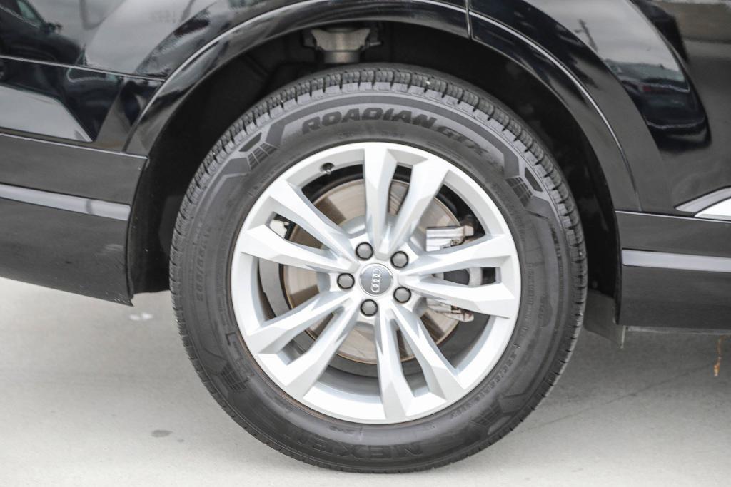 used 2019 Audi Q7 car, priced at $19,990