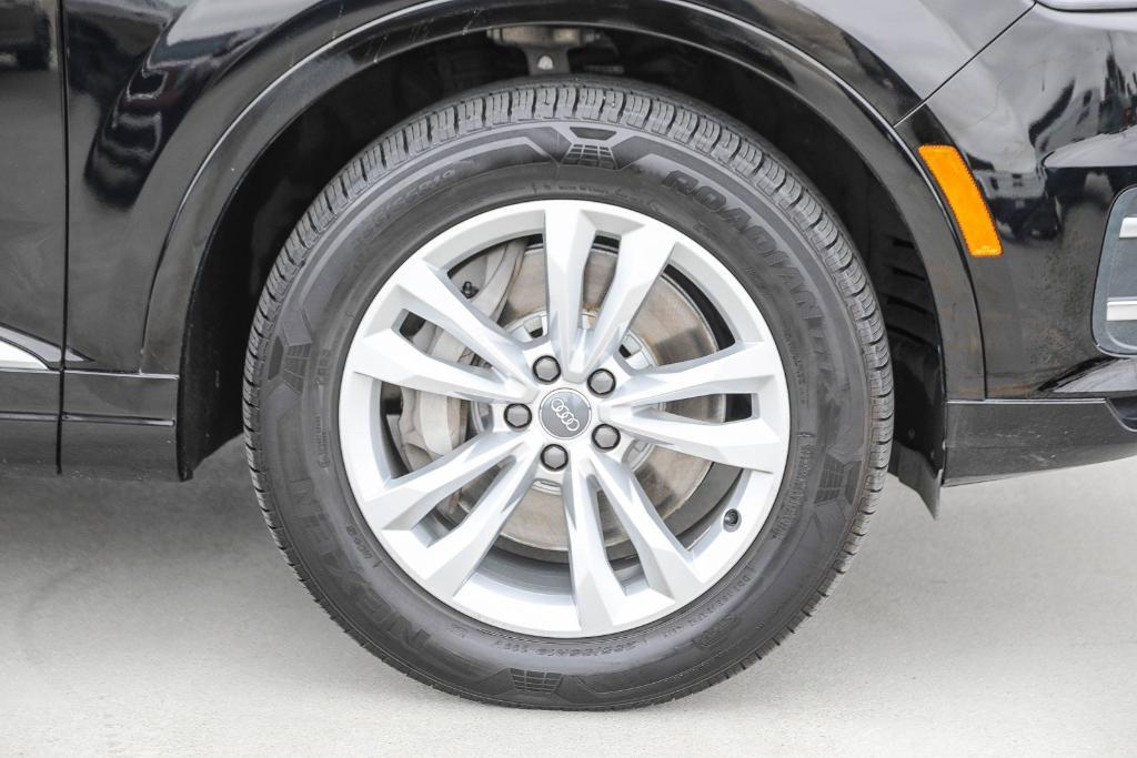 used 2019 Audi Q7 car, priced at $19,990