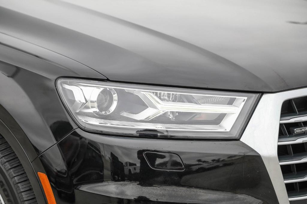 used 2019 Audi Q7 car, priced at $19,990