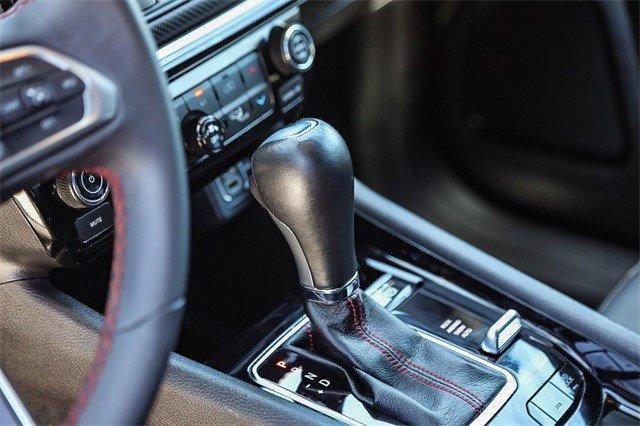used 2023 Jeep Compass car, priced at $21,995