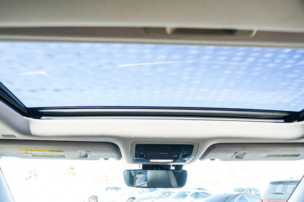 used 2018 Lexus RX 450hL car, priced at $31,995