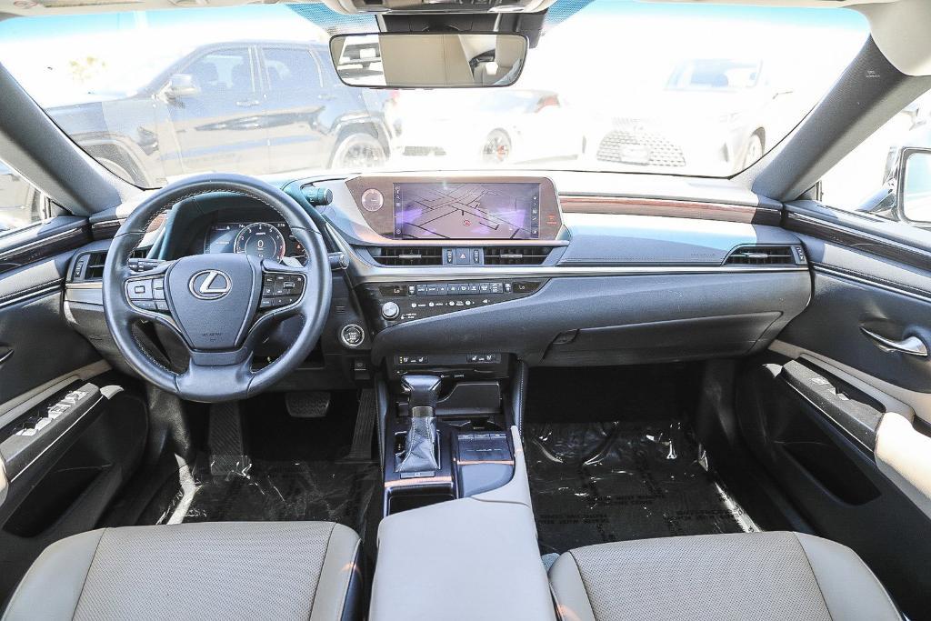 used 2021 Lexus ES 350 car, priced at $29,995