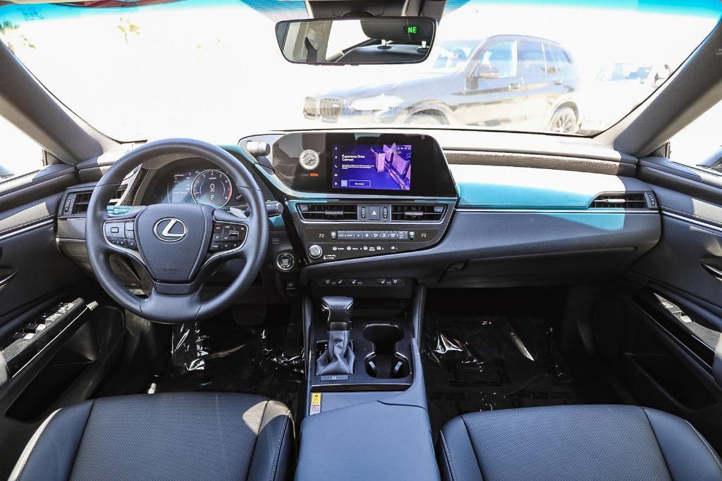 used 2025 Lexus ES 350 car, priced at $41,995