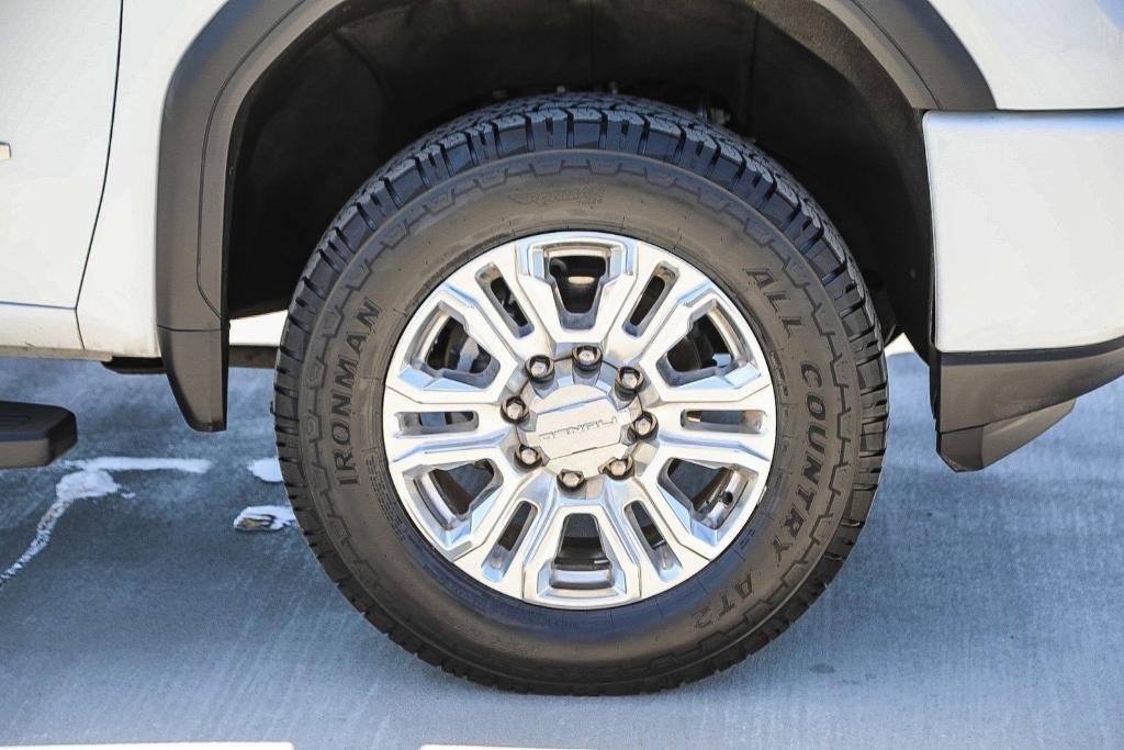used 2022 GMC Sierra 2500 car, priced at $58,800
