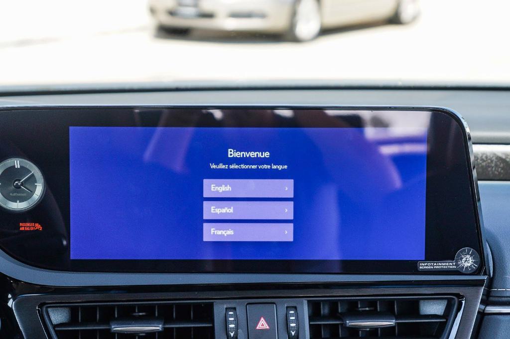 new 2025 Lexus ES 300h car, priced at $47,795
