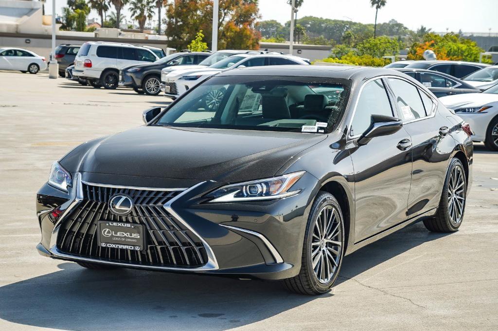 new 2025 Lexus ES 300h car, priced at $47,795