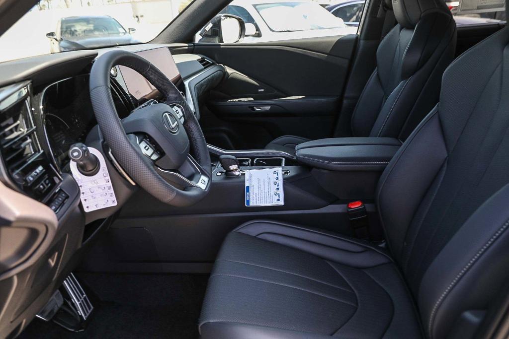 new 2025 Lexus TX 500h car, priced at $74,513