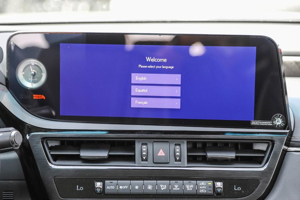 new 2025 Lexus ES 300h car, priced at $52,666