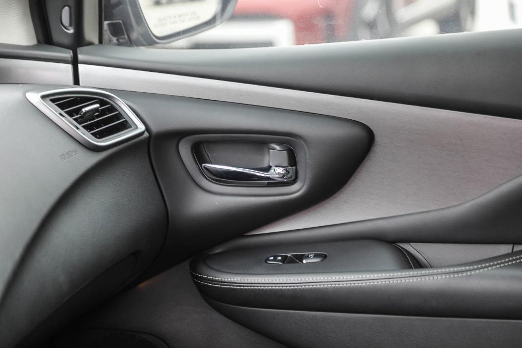 used 2023 Nissan Murano car, priced at $25,995