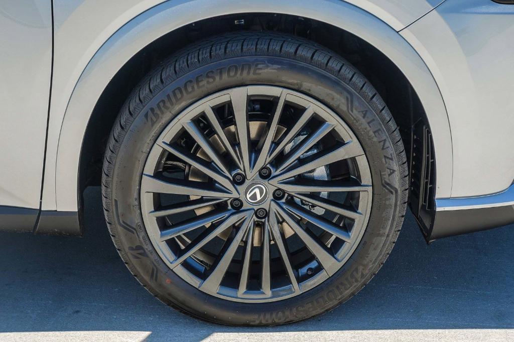 new 2025 Lexus RX 350h car, priced at $60,933