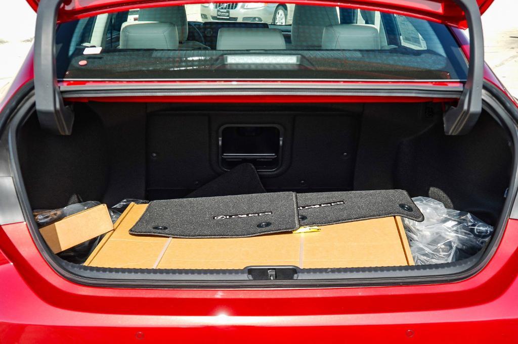 new 2025 Lexus ES 300h car, priced at $47,461