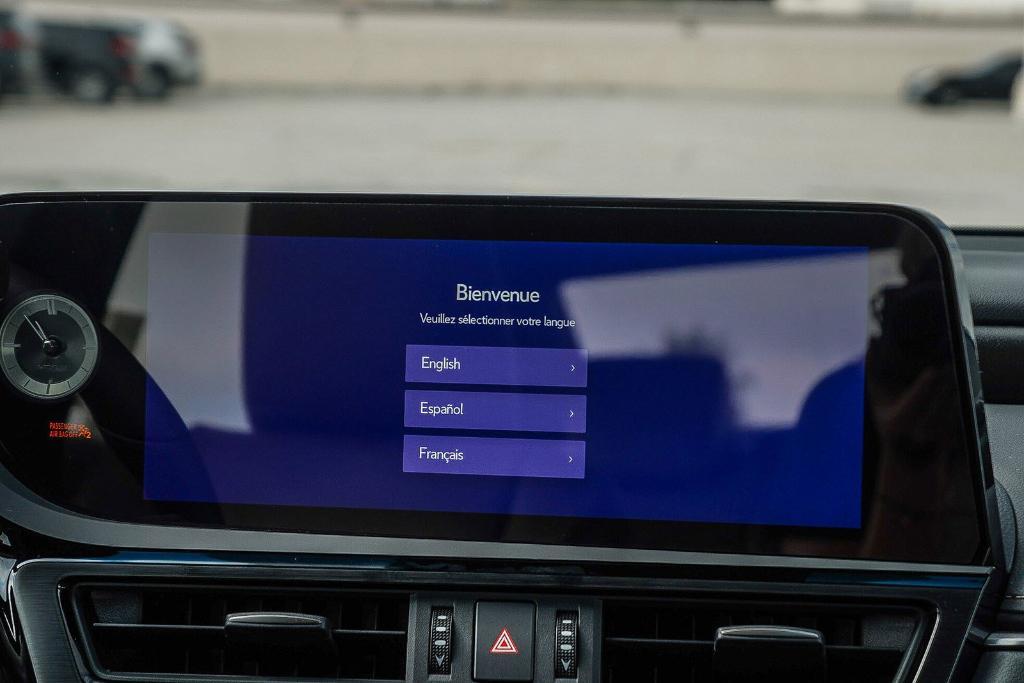 new 2025 Lexus ES 350 car, priced at $47,257