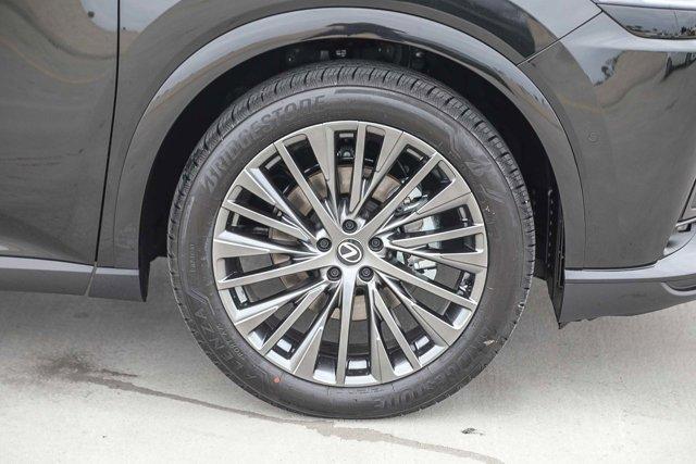 new 2025 Lexus RX 350h car, priced at $68,339