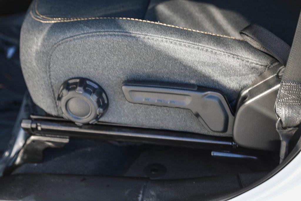 used 2024 Jeep Wrangler 4xe car, priced at $35,990