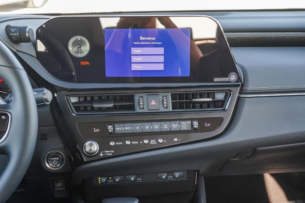 new 2025 Lexus ES 300h car, priced at $45,881