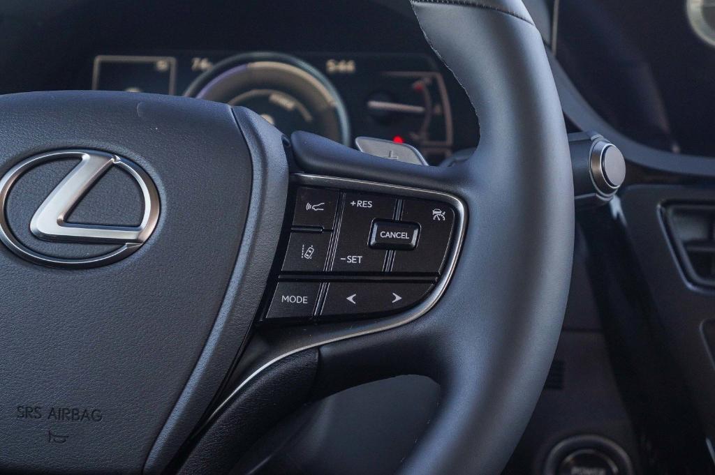new 2025 Lexus ES 300h car, priced at $45,881