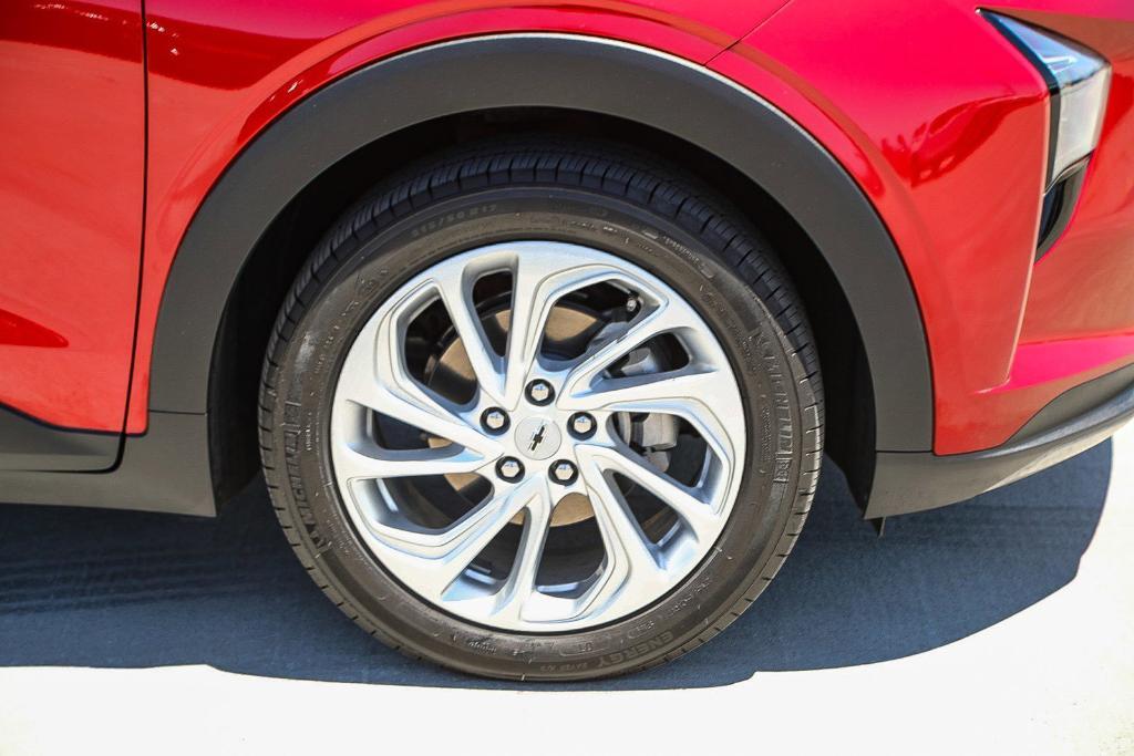 used 2023 Chevrolet Bolt EUV car, priced at $21,990