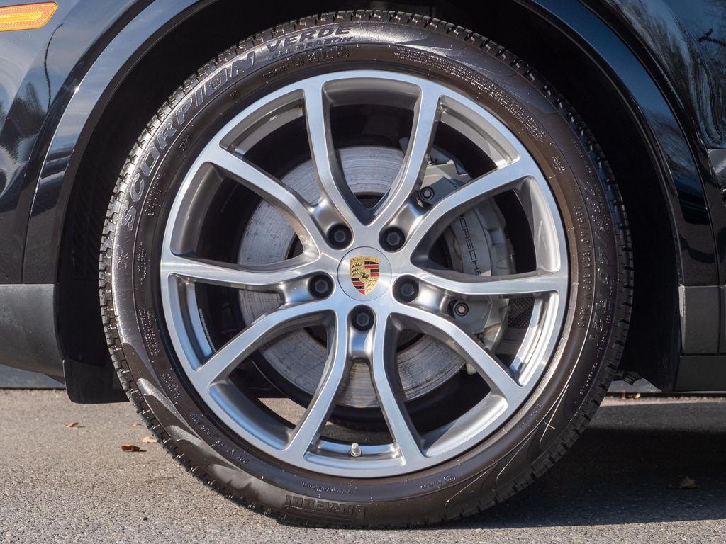 used 2020 Porsche Cayenne car, priced at $57,991