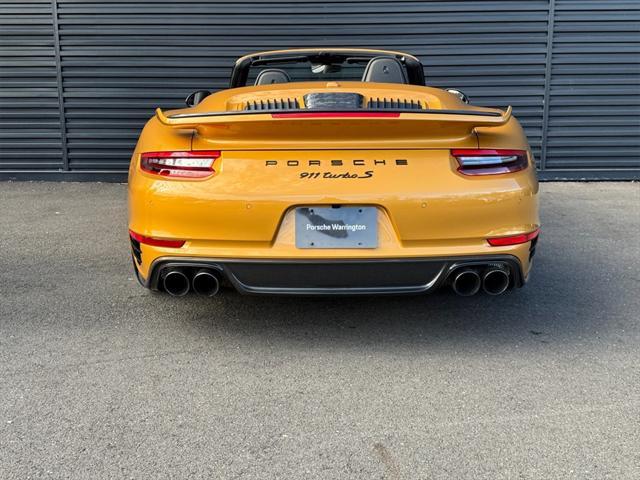 used 2019 Porsche 911 car, priced at $279,991