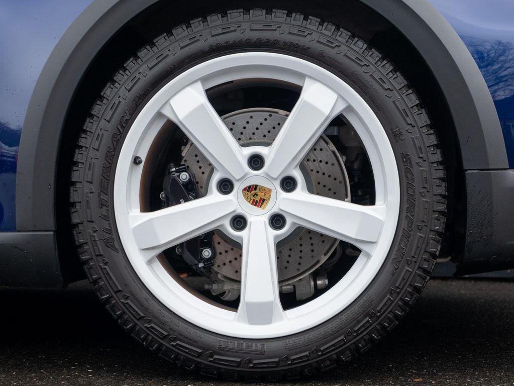 used 2024 Porsche 911 car, priced at $379,991