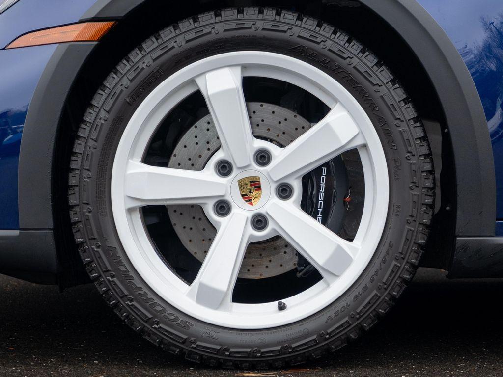 used 2024 Porsche 911 car, priced at $379,991