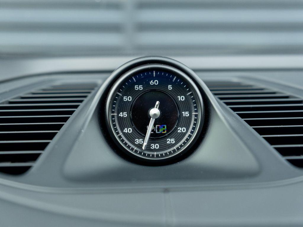 used 2025 Porsche Macan car