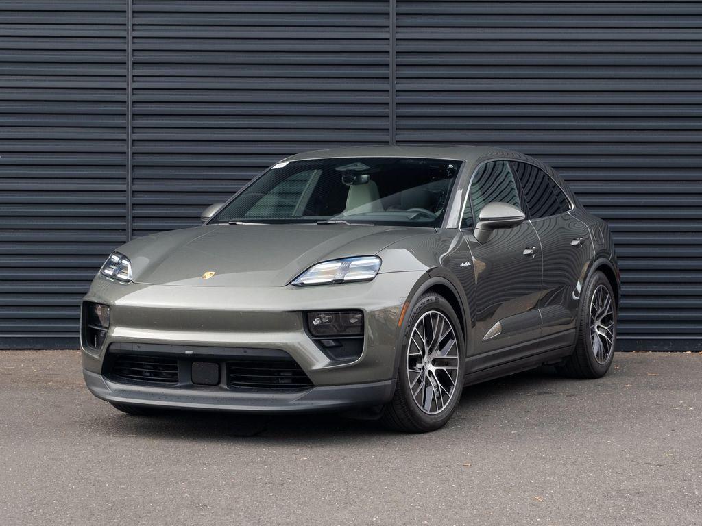 used 2025 Porsche Macan car