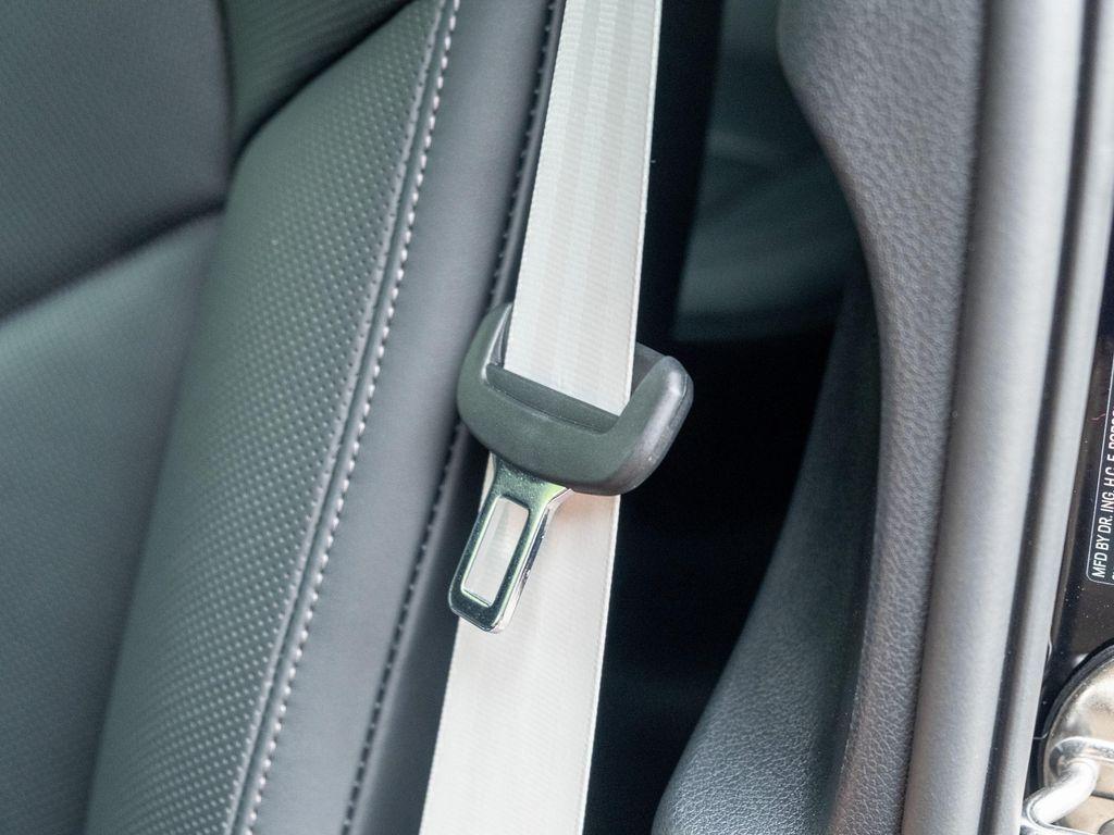 used 2025 Porsche Macan car