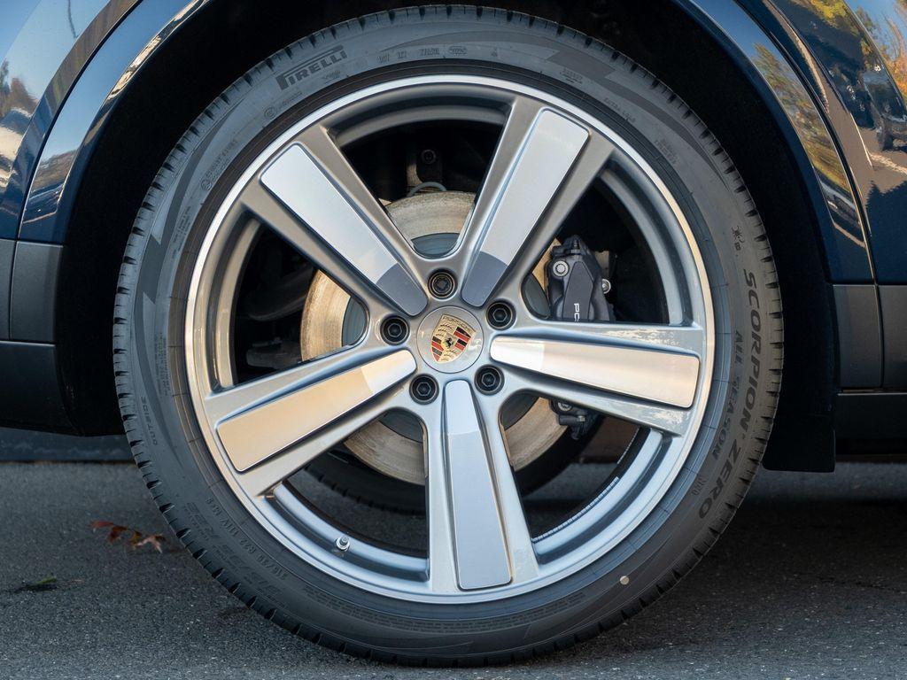 new 2026 Porsche Cayenne car, priced at $116,260