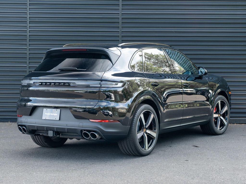 new 2025 Porsche Cayenne car, priced at $131,085