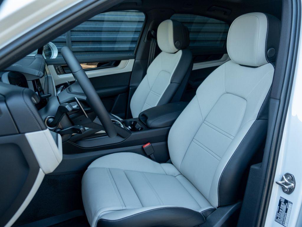 new 2026 Porsche Cayenne car, priced at $133,570