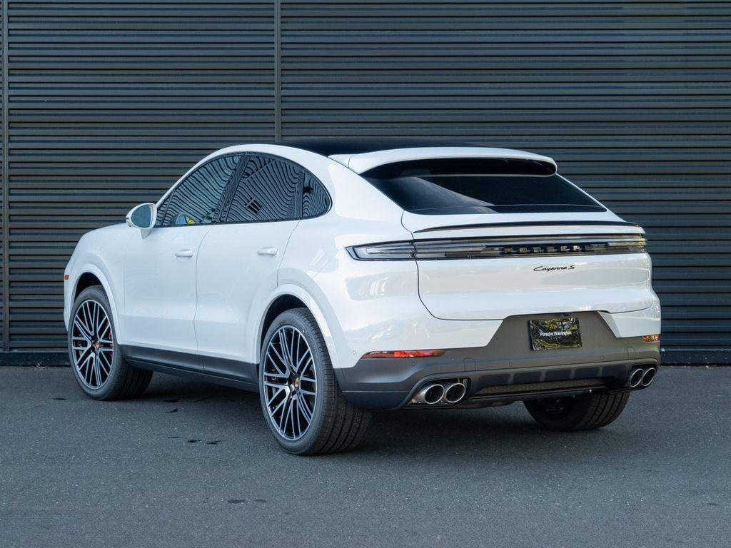 new 2026 Porsche Cayenne car, priced at $133,570