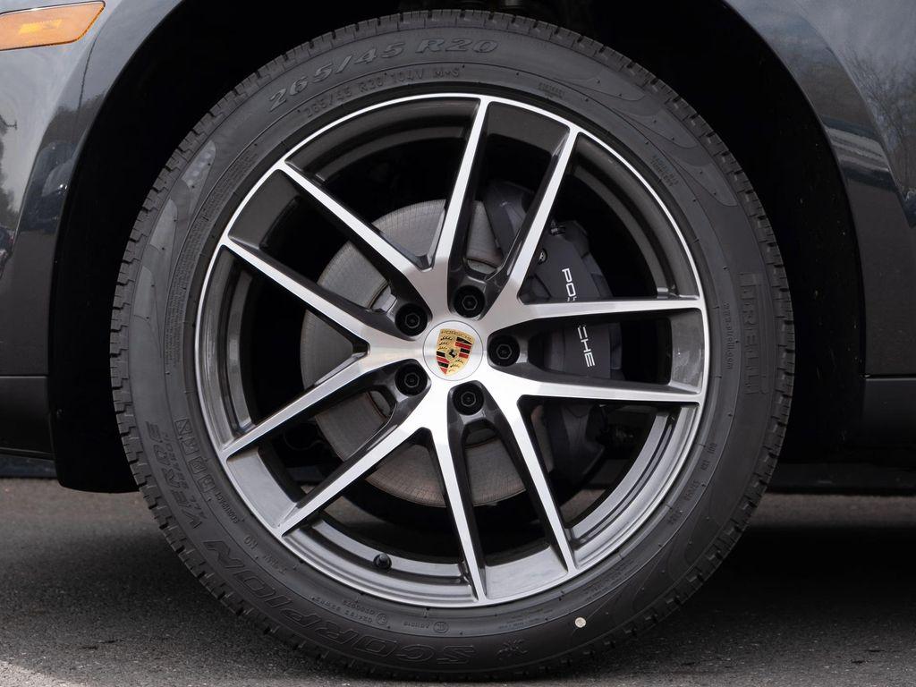 used 2025 Porsche Macan car