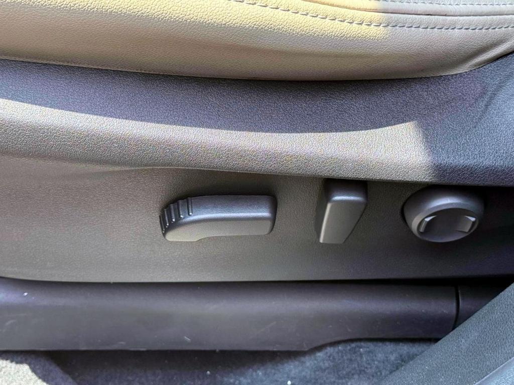 used 2022 Subaru Ascent car, priced at $30,889