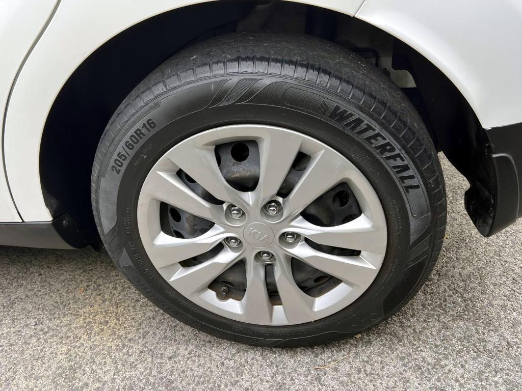 used 2021 Kia Soul car, priced at $13,588