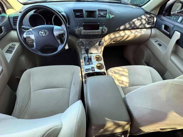 used 2011 Toyota Highlander car, priced at $12,488