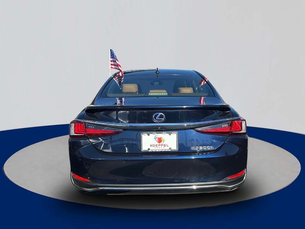 used 2019 Lexus ES 300h car, priced at $26,998