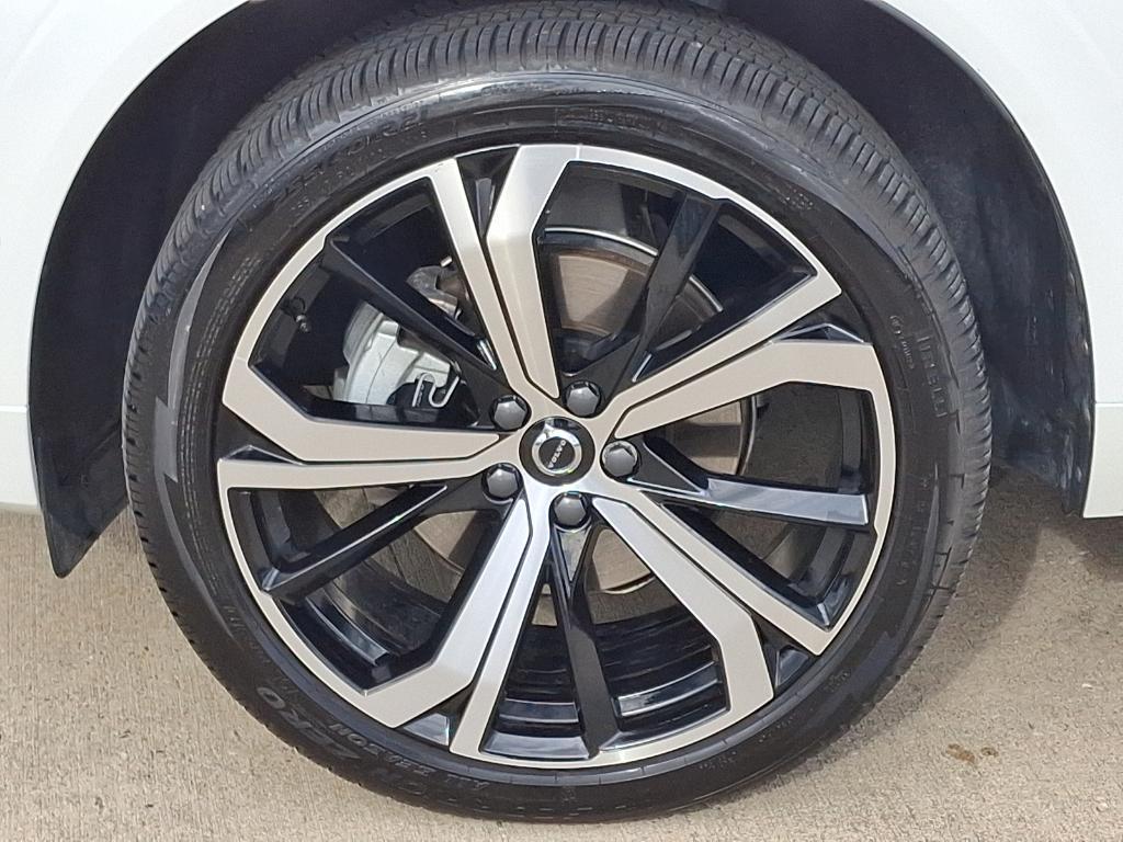 used 2024 Volvo XC60 car, priced at $46,998
