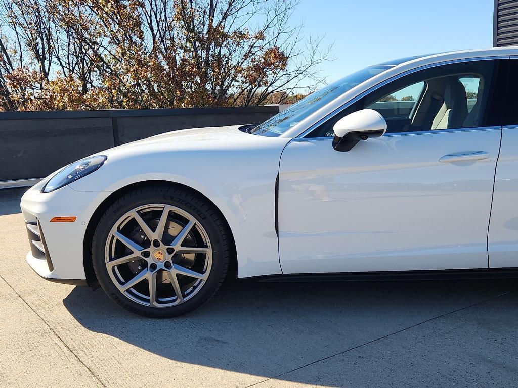 new 2026 Porsche Panamera car, priced at $135,610