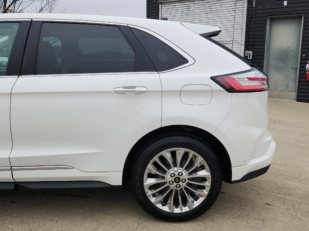 used 2021 Ford Edge car, priced at $25,888