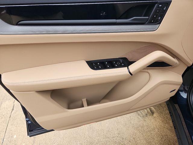 new 2025 Porsche Cayenne car, priced at $106,845