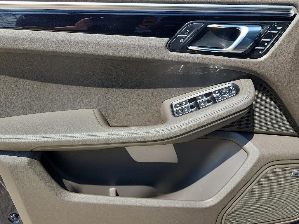 used 2020 Porsche Macan car, priced at $36,998