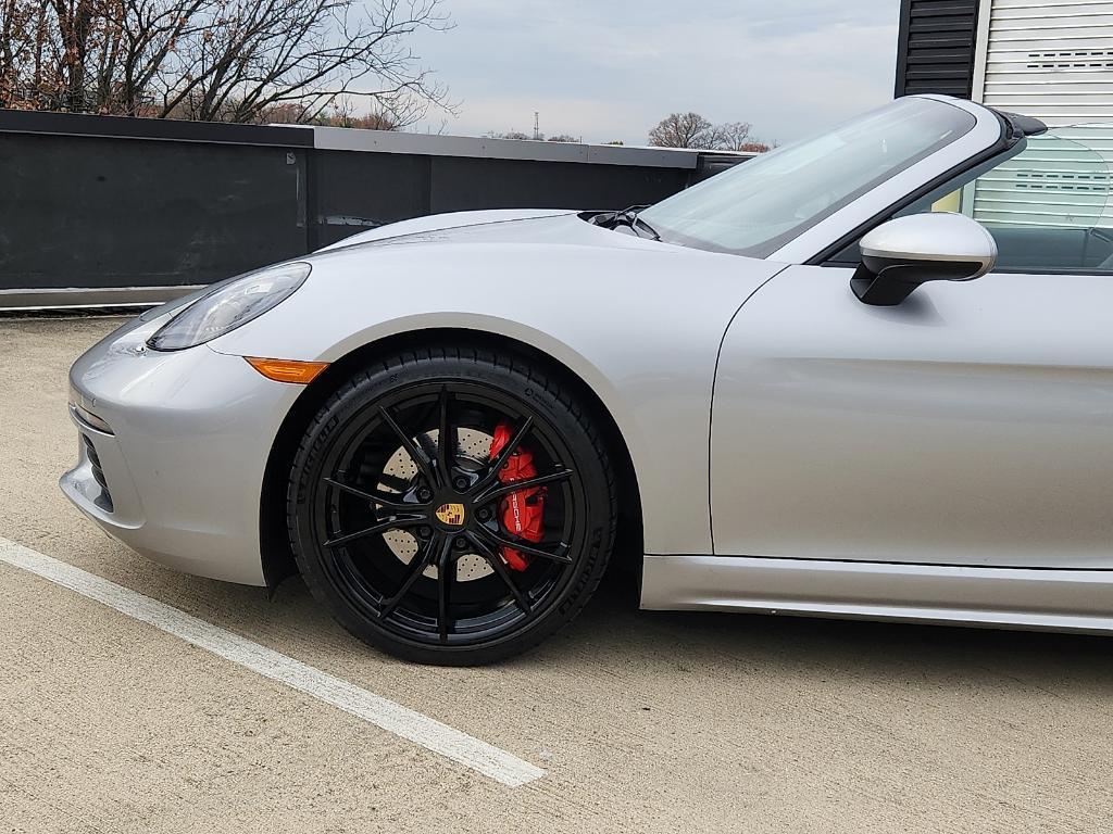 used 2019 Porsche 718 Boxster car, priced at $66,900