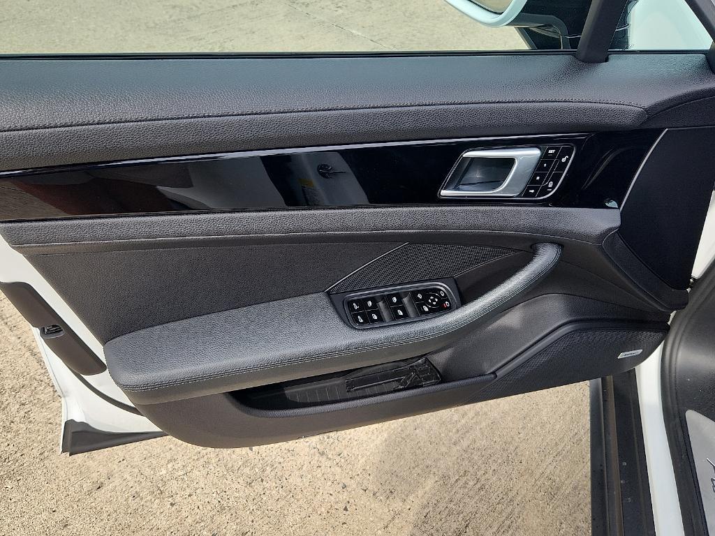 used 2018 Porsche Panamera car, priced at $33,990