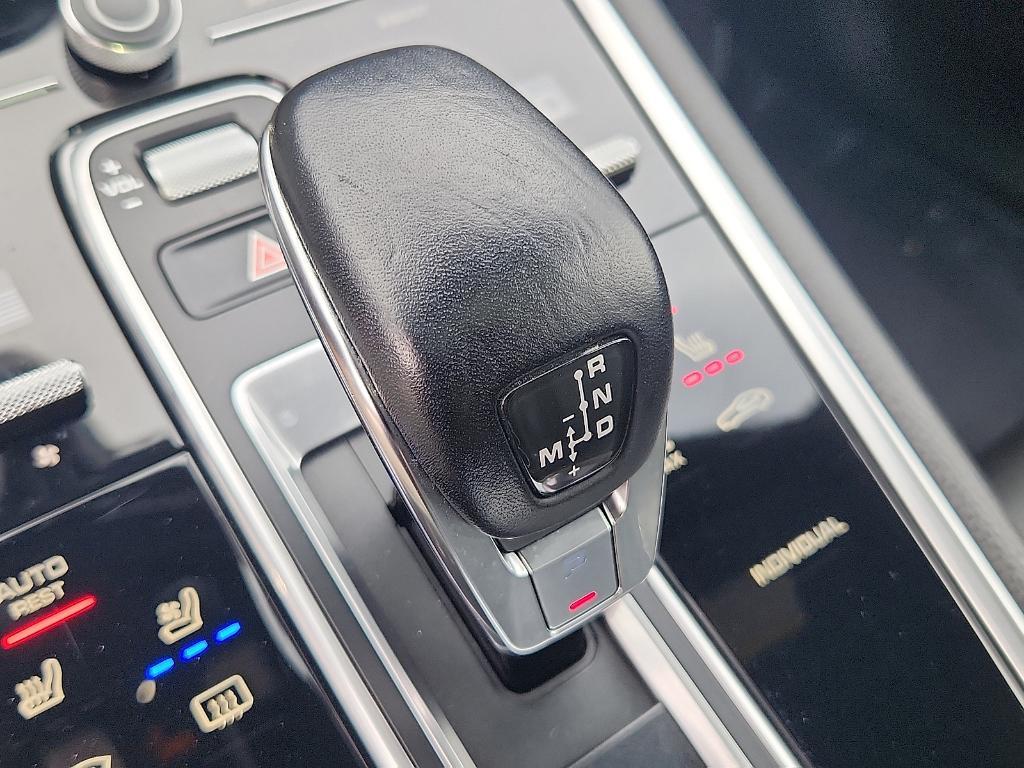 used 2018 Porsche Panamera car, priced at $33,990