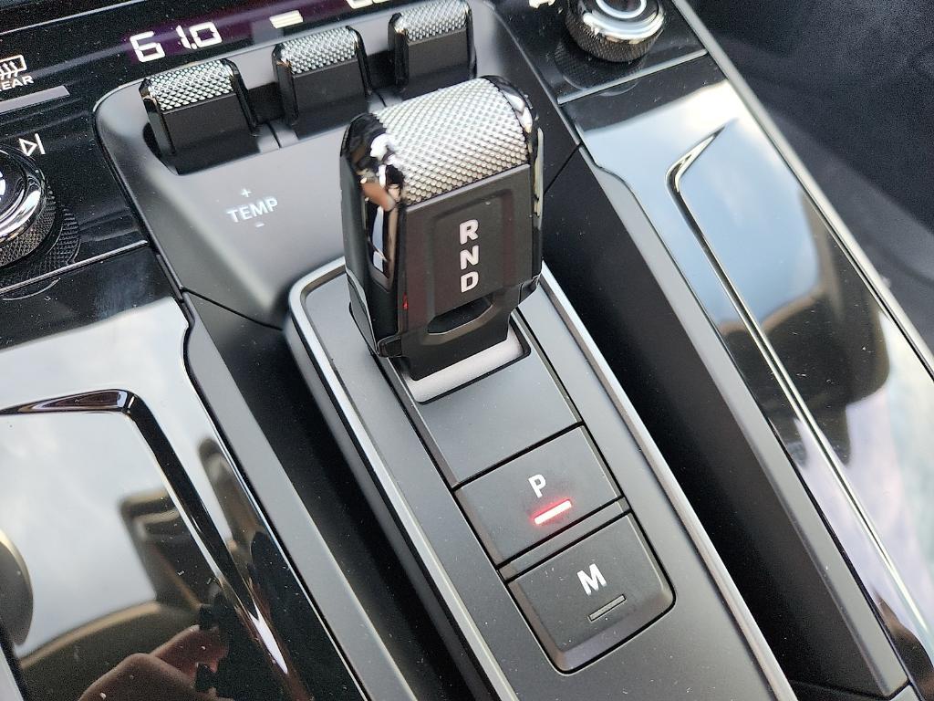 new 2026 Porsche 911 car, priced at $190,500