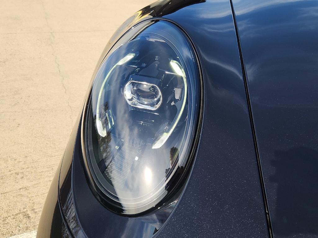 new 2026 Porsche 911 car, priced at $190,500