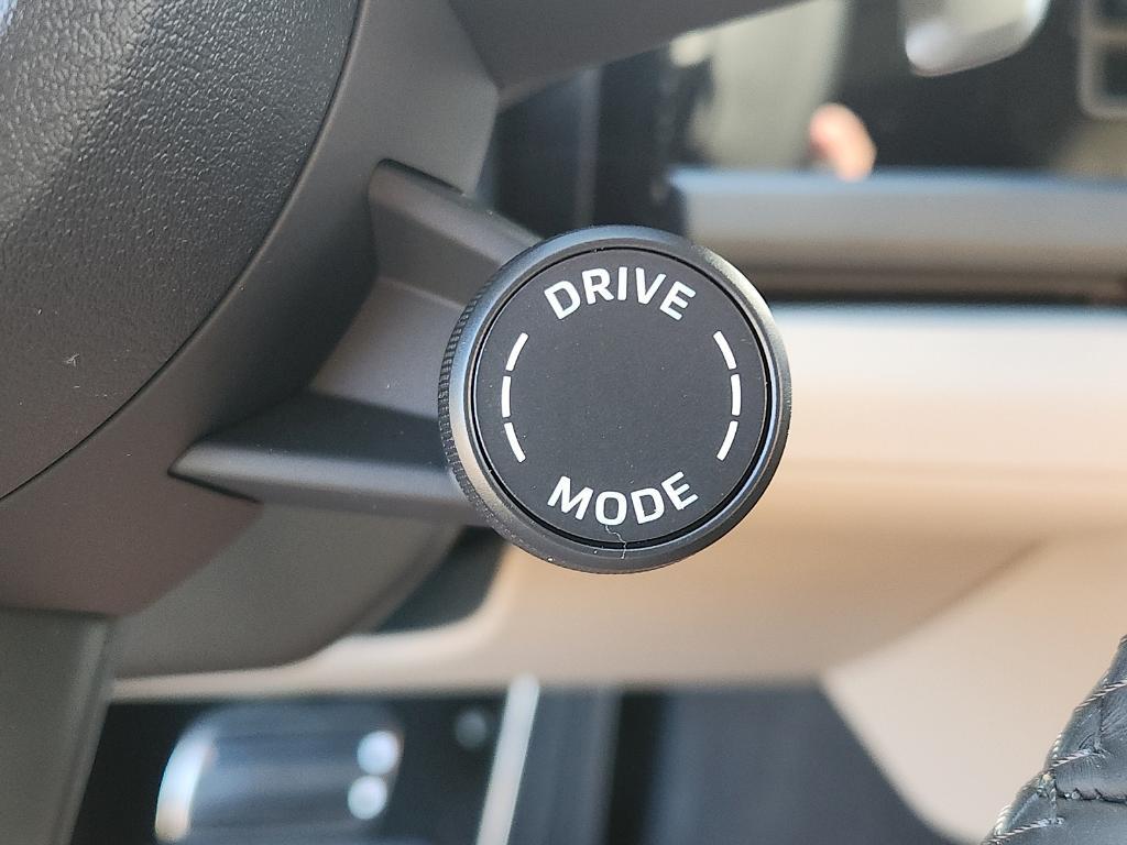 new 2026 Porsche Panamera car, priced at $142,510