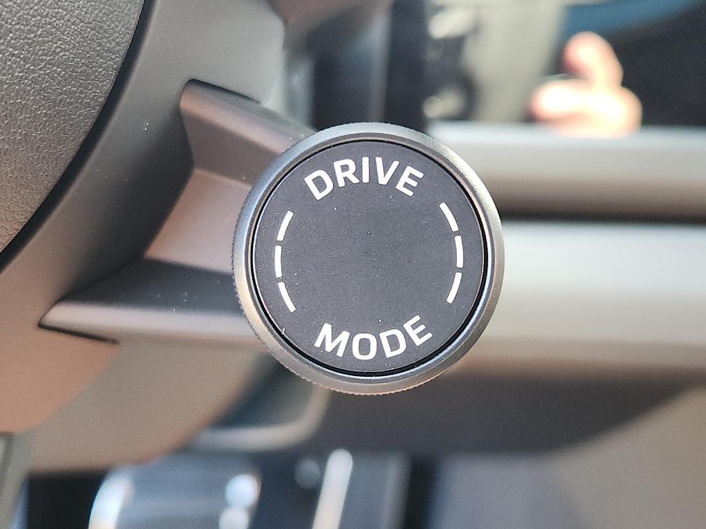 new 2026 Porsche Panamera car, priced at $142,360